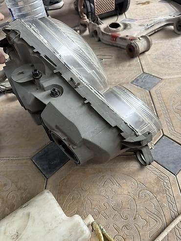 блок матор: Передняя левая фара Mercedes-Benz 2000 г., Б/у, Оригинал — 5