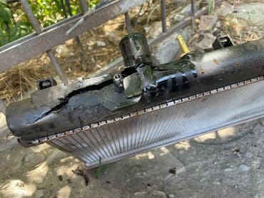 авто в нерабочем состоянии: Продаю радиатор от Mitsubishi Galant 8 (2000 год, автомат, левый — 2