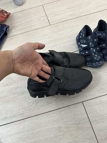 Детские туфли 30 размер
Отдам даром