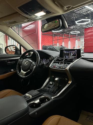 ux lexus: Lexus NX: 2019 г., 2 л, Автомат, Бензин, Кроссовер — 3
