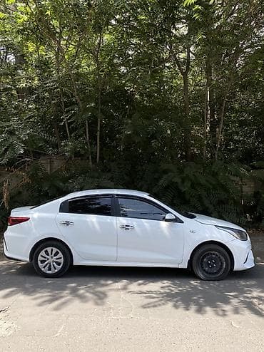 mazda cronos: Kia Rio: 2019 г., 1.6 л, Автомат, Бензин, Седан — 3