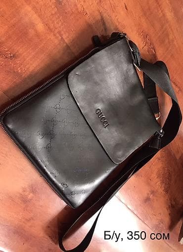 Сумка через плечо Gucci, черная. - Формат: вертикальная