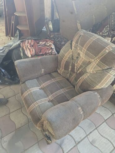 Кровати: Другая мебель — 4