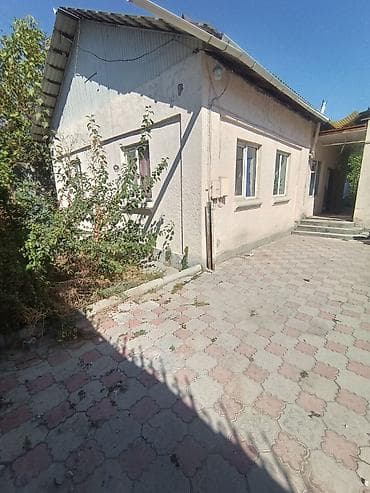 саутер: Куренкеева- Турусбекова. Продается дом, участок 5,6 сотки. Дом — 7
