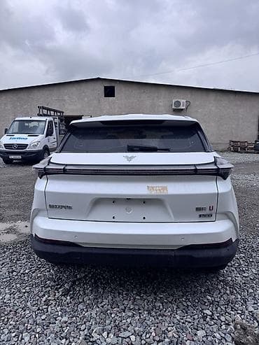 tesla pi: Электромобиль Neta U (Pro) — современный кроссовер на электротяге — 4