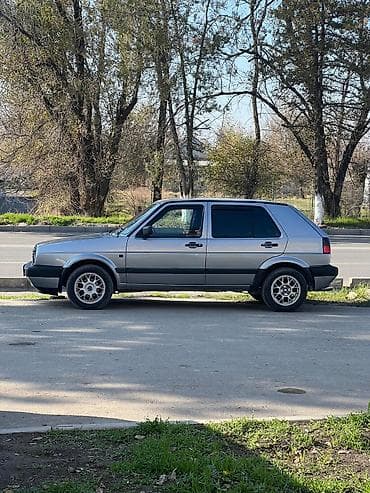 обмен на ваз2107: Volkswagen Golf: 1989 г., 1.8 л, Механика, Бензин, Хэтчбэк — 7