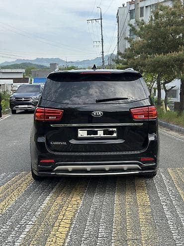 Унаа: Kia Carnival: 2020 г., 2.2 л, Автомат, Дизель, Вэн/Минивэн — 5