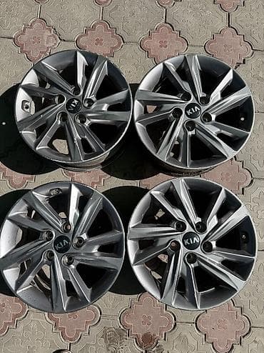 Литые Диски R 18 Hyundai, Комплект, отверстий - 5, Б/у