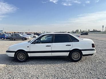 мини машина электро: Volkswagen Passat: 1993 г., 1.8 л, Механика, Бензин, Седан — 3