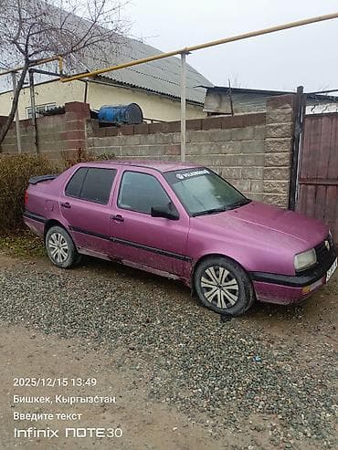 r kiper: Volkswagen Vento: 1992 г., 2 л, Механика, Бензин — 7
