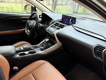 bmw 30d: Lexus NX: 2019 г., 2 л, Автомат, Бензин, Кроссовер — 8