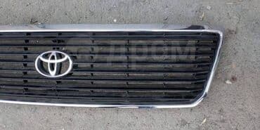 Решетки радиатора: Решетка радиатора Toyota 1999 г., Б/у, Оригинал — 2