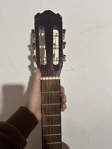 гитары акустические: Классическая акустическая гитара В хорошем состоянии звучит очень — 3