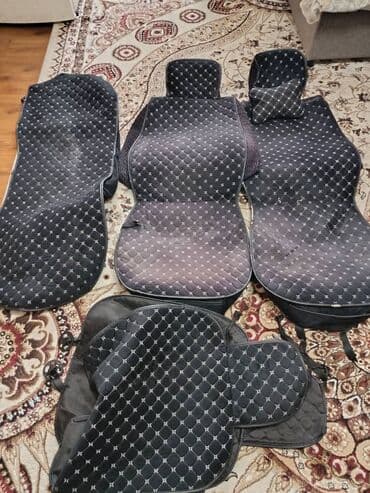 обмен нексия 1: Чехлы Велюровые, цвет - Черный, Toyota, Б/у, Самовывоз — 1