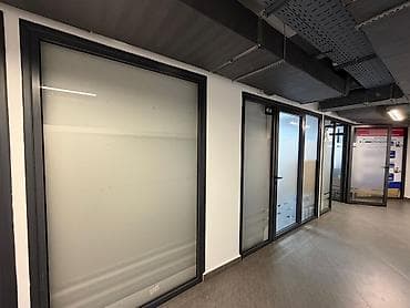 Продажа офисов 40 м², С ремонтом, С мебелью, Бизнес центр, 4 этаж — 2
