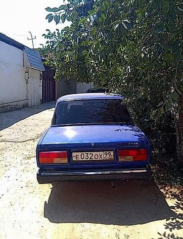 я ищу ваз 2107: ВАЗ (ЛАДА) 2107: 2001 г., 1.6 л, Механика, Бензин, Седан — 1