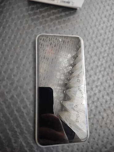дин: Tecno Spark 30C, Б/у, 256 ГБ, цвет - Белый, 2 SIM — 3