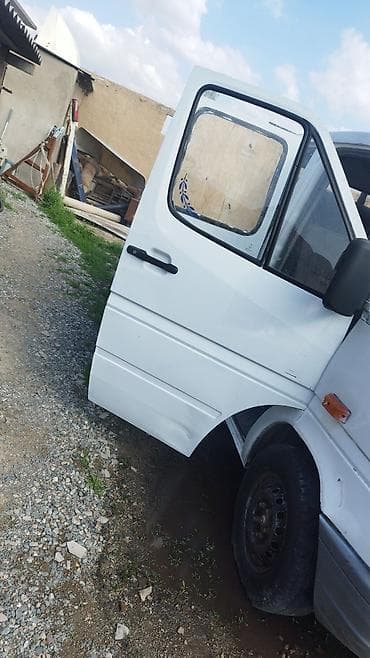 Mercedes-Benz Спринтер: 1998 г., 2.9 л, Ручные, Дизель, Пикап