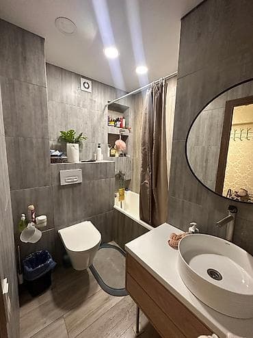 3 комнаты, 58 м², Бишкек Парк ТРЦ 104 серия, 2 этаж — 3