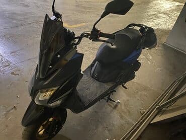 двухместный мопед: Тип скутера 125 куб. см, Бензин — 2