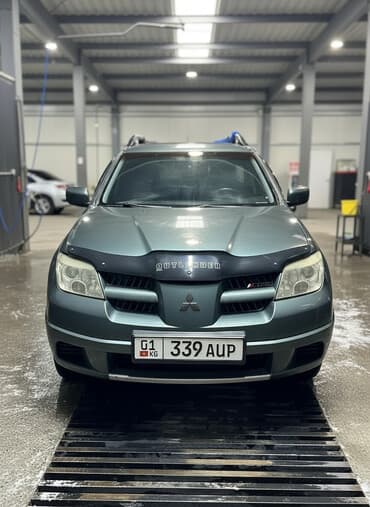 дом на колесах цена в бишкеке: Mitsubishi Outlander: 2004 г., 2.4 л, Автомат, Газ, Кроссовер — 1