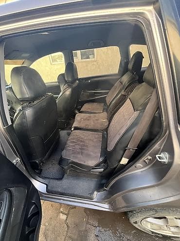 сгу в машине: Honda Stream: 2003 г., 2 л, Газ, Минивэн — 3
