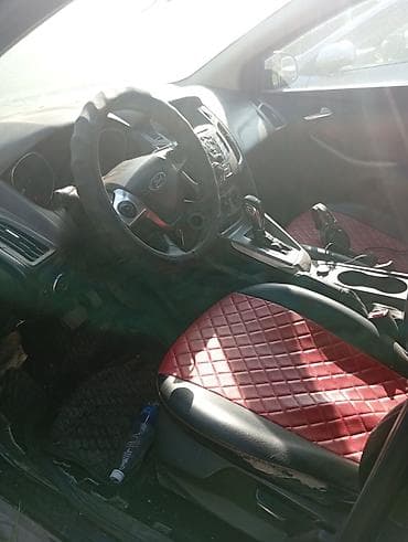 Ford Focus: 2012 г., 1.6 л, Автомат, Бензин, Седан — 1