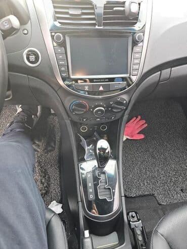 машины на кредит: Hyundai Accent: 2018 г., 1.4 л, Автомат, Бензин, Седан — 14