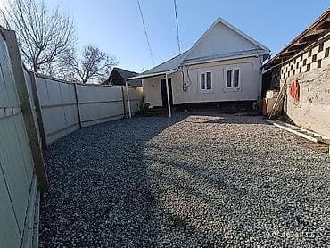 Үйлөр: 🏡 Продается дом 📍 Бишкек, Маевка 🛏️ Комнат: 4 📐 Площадь дома: 80 м² 🌿 — 1