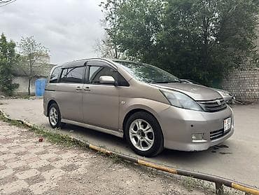 Toyota Isis: 2006 г., 1.8 л, Автомат, Бензин, Вэн/Минивэн