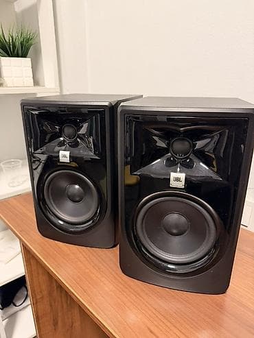 аудио плееры: Пара активных студийных мониторов JBL 305P MkII (серия 3 MkII), 5" + — 2