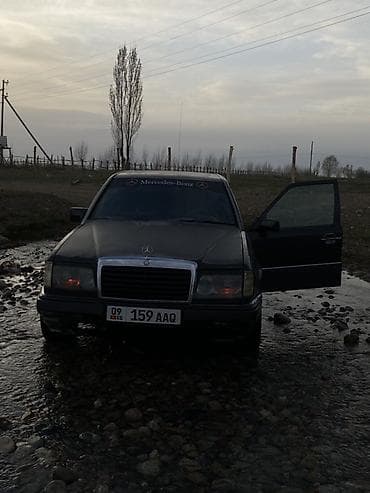 бампер w212: Mercedes-Benz W124: 1989 г., 2 л, Механика, Бензин, Седан — 8