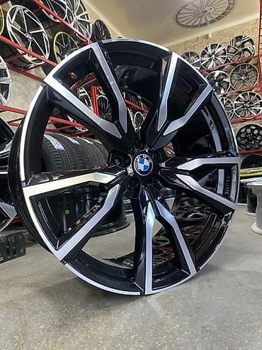 Унаа: BMW X7. R22, 5/112 пер9,5jj et32. Зад10,5jj et43 CB66,6.Литой диск для — 2