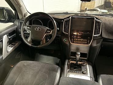 200: Toyota Land Cruiser: 2012 г., 4.6 л, Автомат, Газ, Внедорожник — 7