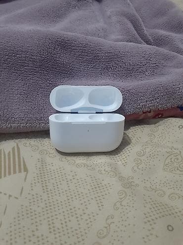 airpods case: Кейс для наушников, цвет - Белый — 1