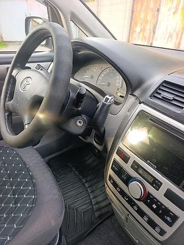 тайота авенсис версо: Toyota Avensis Verso: 2002 г., 2 л, Автомат, Бензин, Минивэн — 6