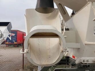 купить шины в бишкеке бу: Грузовик, Howo, Б/у — 11