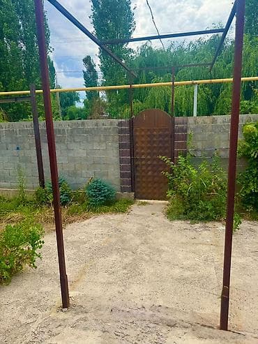 Недвижимость: Продается дом в Новопавловка Участок правильной формы 4, 5 сотки. Дом — 3