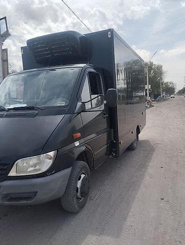 стойка вешалка для одежды: Рефрижераторный фургон Mercedes-Benz (на базе Sprinter) Основные — 5