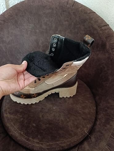 платки шарфы: Женские высокие ботинки на шнуровке - Материалы: сочетание — 2