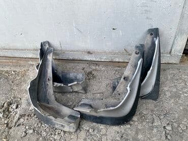 брызговики газ 53: Брызговик Комплект Nissan, 2002 г., Б/у, Оригинал — 2