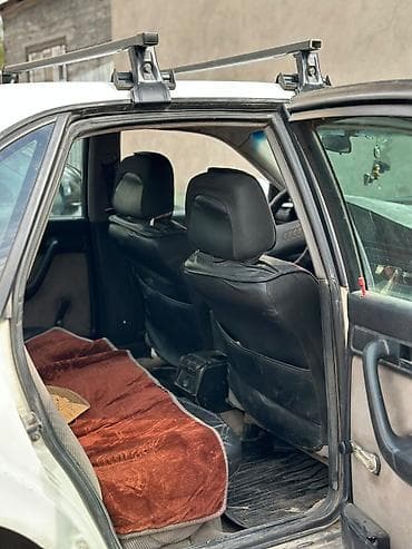 сидение ауди с4: Audi 100: 1991 г., 2 л, Механика, Бензин, Седан — 4