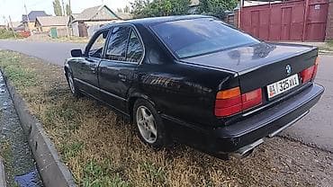 BMW: BMW 5 series: 1990 г., Седан — 2