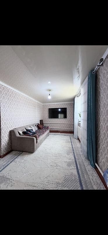 Недвижимость: • 🏡 Продается дом в селе Кара-Джыгач 📍 Локация: с. Кара-Джыгач. Дом — 1