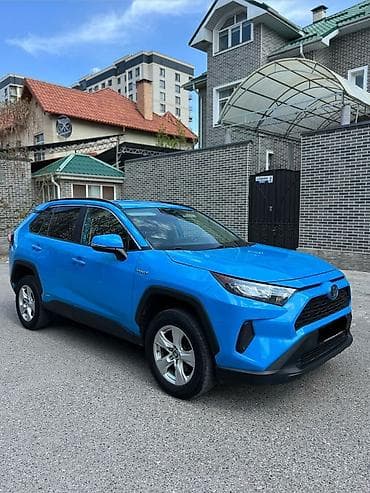 Toyota RAV4: 2019 г., 2.5 л, Автомат, Гибрид, Кроссовер