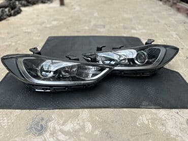 Комплект передних фар Hyundai 2017 г., Б/у, Оригинал at lalafo.kg Комплект передних фар Hyundai 2017 г., Б/у, Оригинал