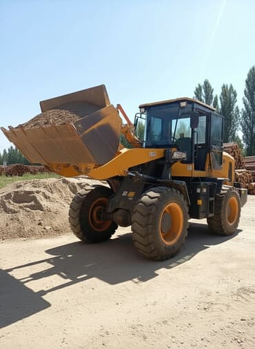 продаю трактор юто: Погрузчик — 1