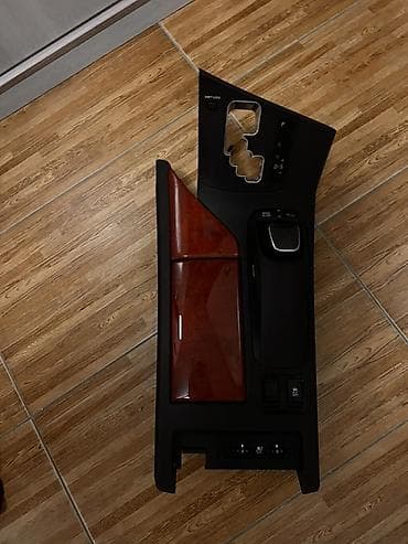 Сenter console Lexus 2010 г., Б/у, Оригинал, Япония