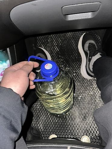 Канистра 5 л at lalafo.kg Канистра 5 л