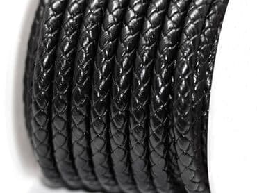 Шнур, веревка, плетеный из кожи. Диаметр шнура 6 мм. Шнур подходит